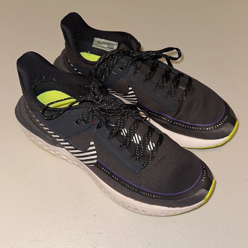 Nike Athletic Shoes | Women’s
